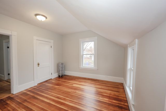 958 Hanover Street, Manchester, NH 03104