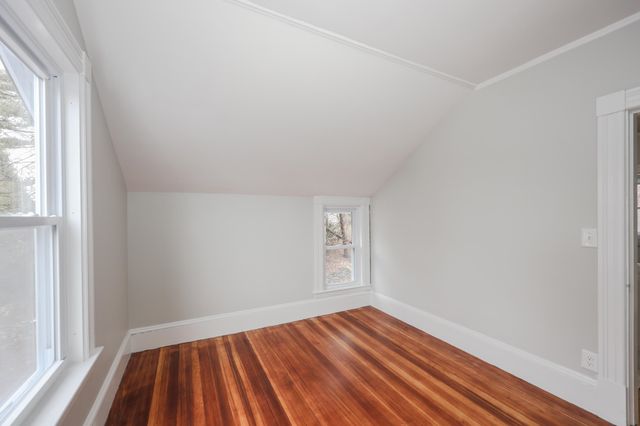 958 Hanover Street, Manchester, NH 03104