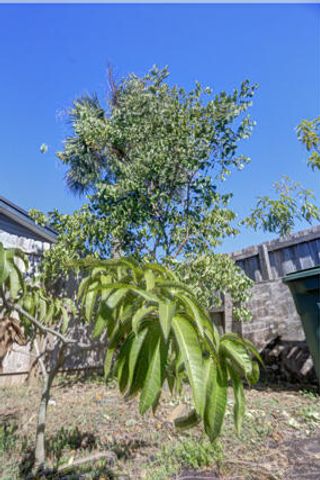 910 9th Street, Lake Park, FL 33403