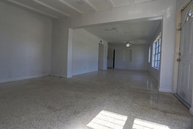 910 9th Street, Lake Park, FL 33403