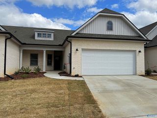 6065 Gardner Maples Drive, Owens Cross Roads, AL 35763