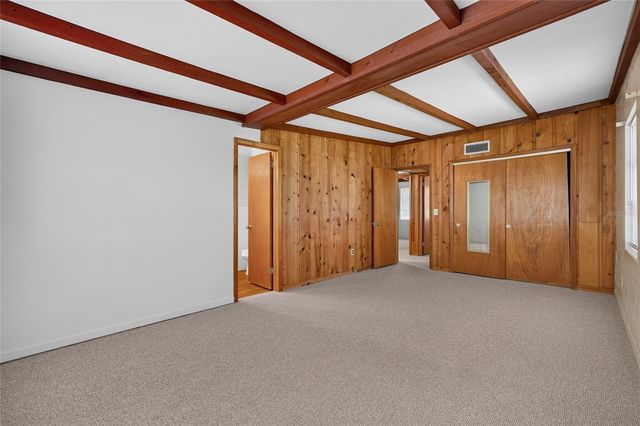 4136 CR 400, Lake Panasoffkee, FL 33538