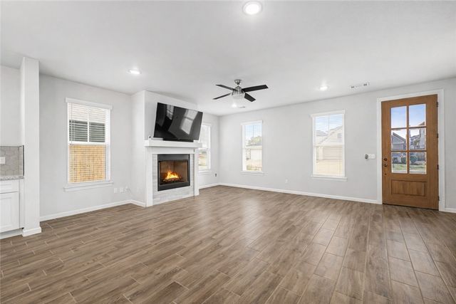 1703 W Broadway Place, Rogers, AR 72758