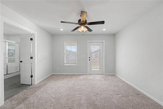 1703 W Broadway Place, Rogers, AR 72758