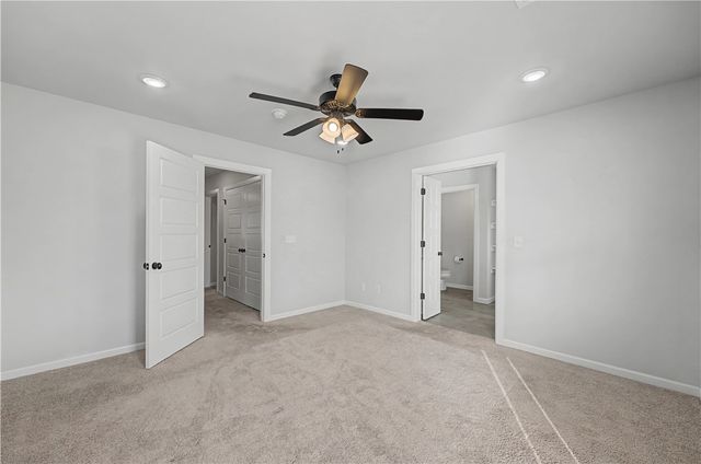 1703 W Broadway Place, Rogers, AR 72758