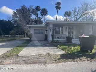 515 Walker Avenue, Daytona Beach, FL 32114