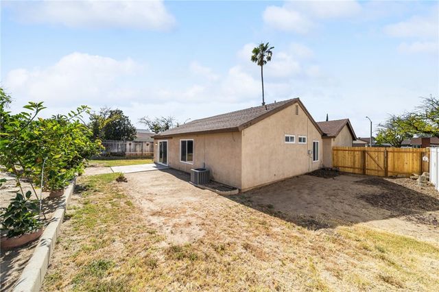 3151 Neptune Drive, Riverside, CA 92503