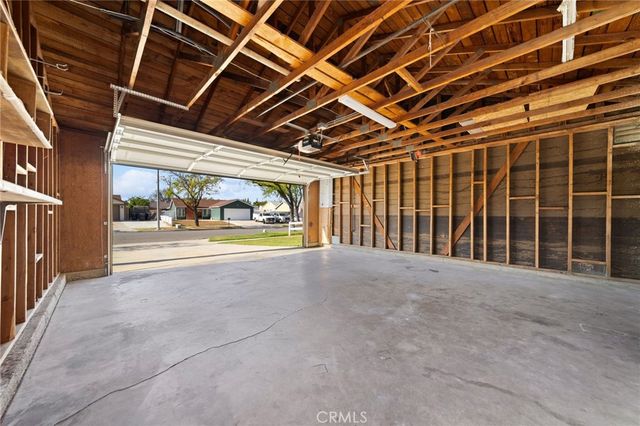 3151 Neptune Drive, Riverside, CA 92503