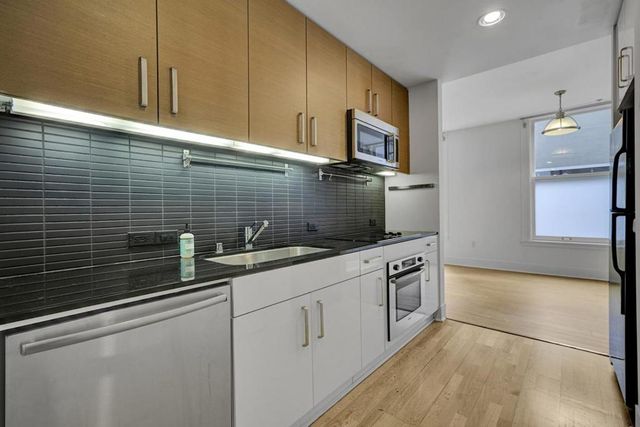 74 New Montgomery Street 313, San Francisco, CA 94105