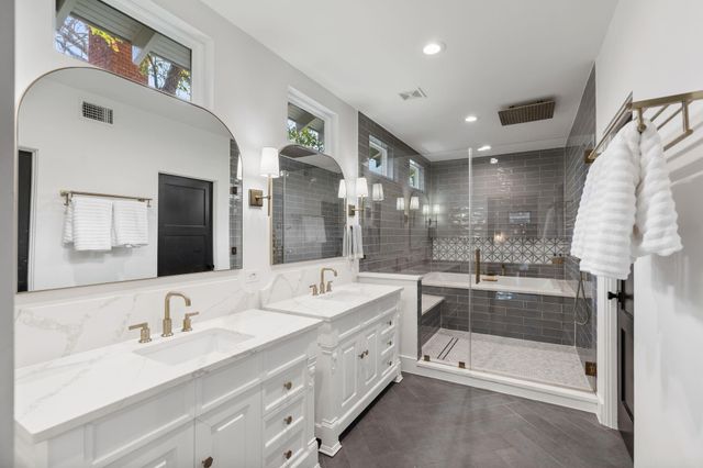 2626 Reagan Street, Houston, TX 77009