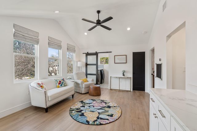 2626 Reagan Street, Houston, TX 77009