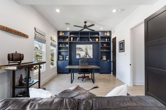 2626 Reagan Street, Houston, TX 77009