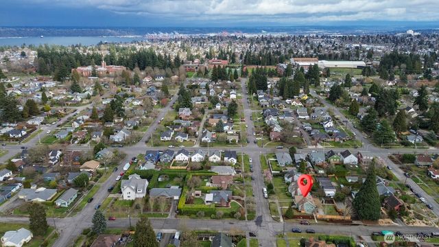 3924 N 12th Street, Tacoma, WA 98406