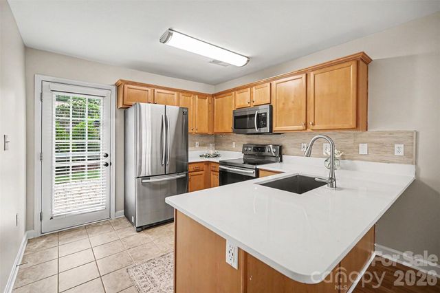 1210 Sheldon Brook Lane, Fort Mill, SC 29707