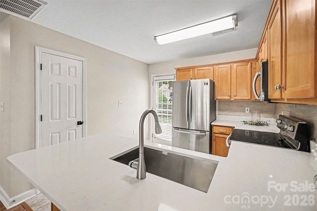 1210 Sheldon Brook Lane, Fort Mill, SC 29707