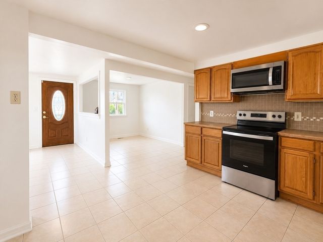 299 Charles Street, Fitchburg, MA 01420
