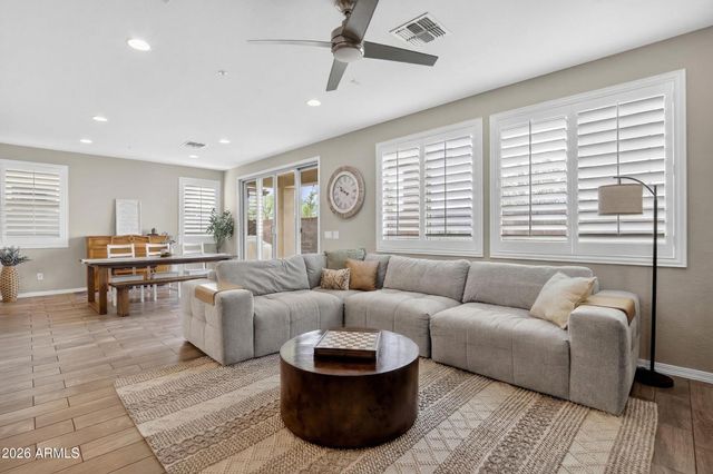 2419 W GLORIA Lane, Phoenix, AZ 85085