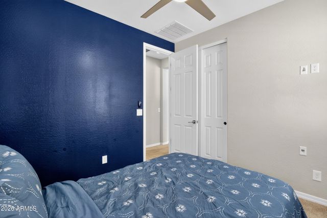 2419 W GLORIA Lane, Phoenix, AZ 85085