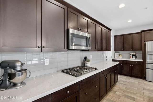 2419 W GLORIA Lane, Phoenix, AZ 85085