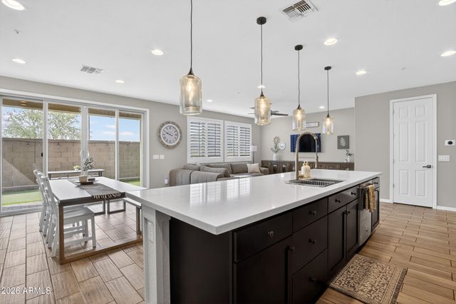 2419 W GLORIA Lane, Phoenix, AZ 85085