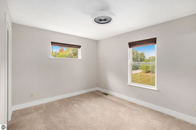 220 Parkview Drive, Kingsley, MI 49649