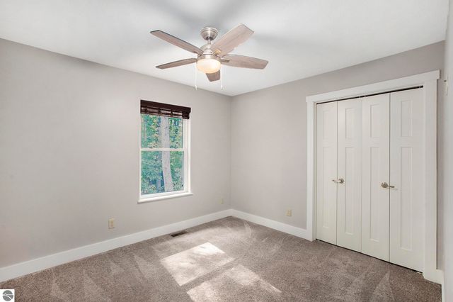 220 Parkview Drive, Kingsley, MI 49649