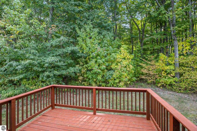 220 Parkview Drive, Kingsley, MI 49649