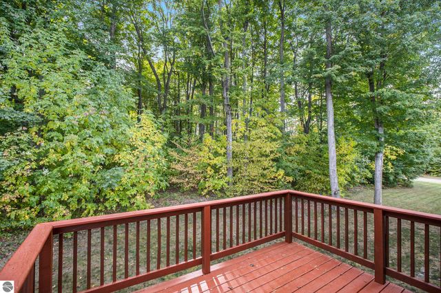 220 Parkview Drive, Kingsley, MI 49649