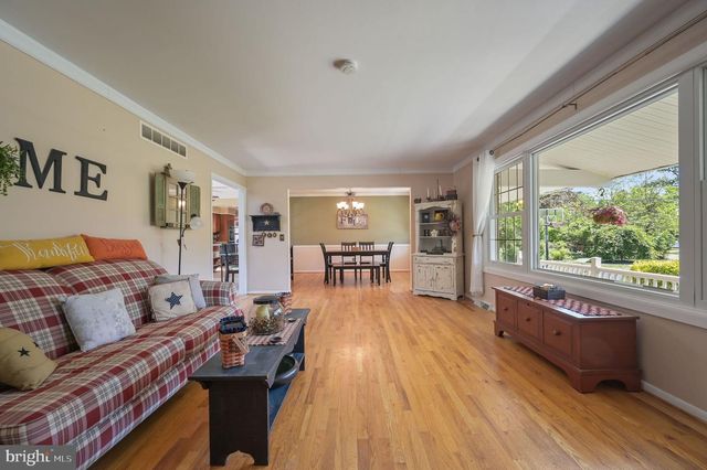 71 W WESTVIEW AVE, Dover, DE 19901