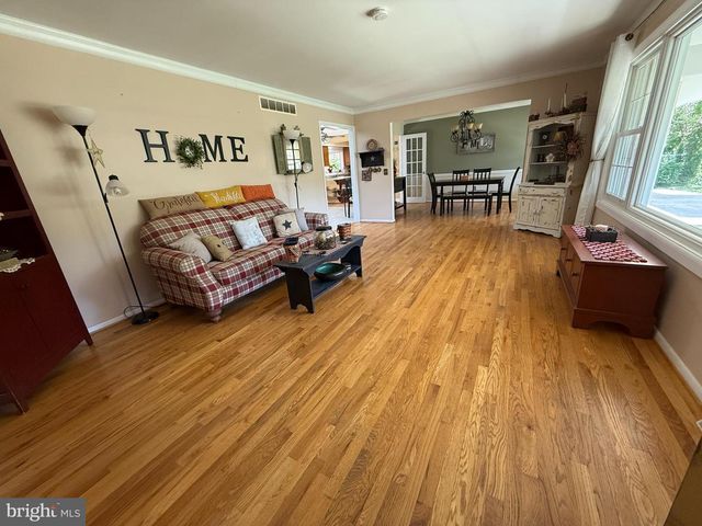 71 W WESTVIEW AVE, Dover, DE 19901