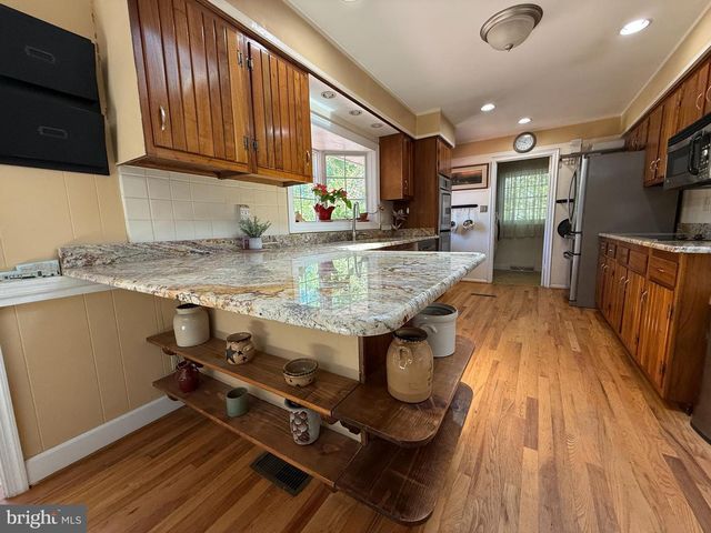 71 W WESTVIEW AVE, Dover, DE 19901