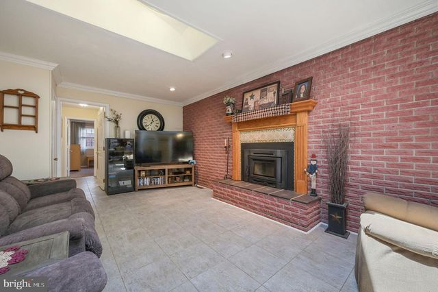 71 W WESTVIEW AVE, Dover, DE 19901