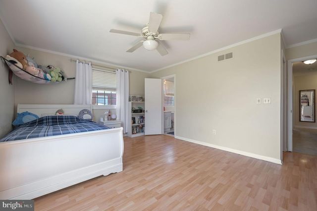 71 W WESTVIEW AVE, Dover, DE 19901