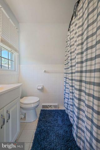 71 W WESTVIEW AVE, Dover, DE 19901