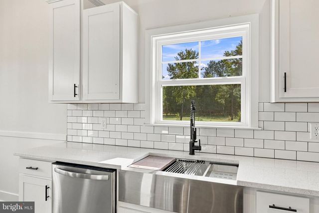 9905 ROBERT E LEE DR, Spotsylvania, VA 22551