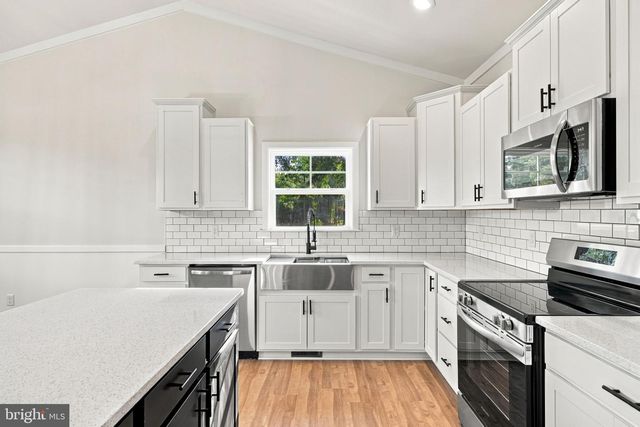9905 ROBERT E LEE DR, Spotsylvania, VA 22551