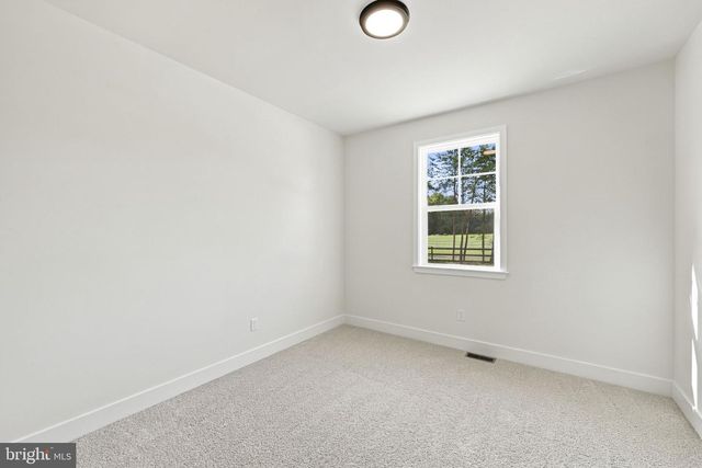 9905 ROBERT E LEE DR, Spotsylvania, VA 22551