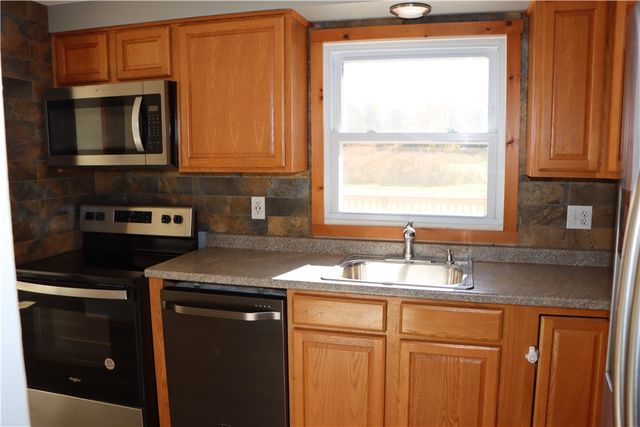 624 Plank Road, Walworth, NY 14502