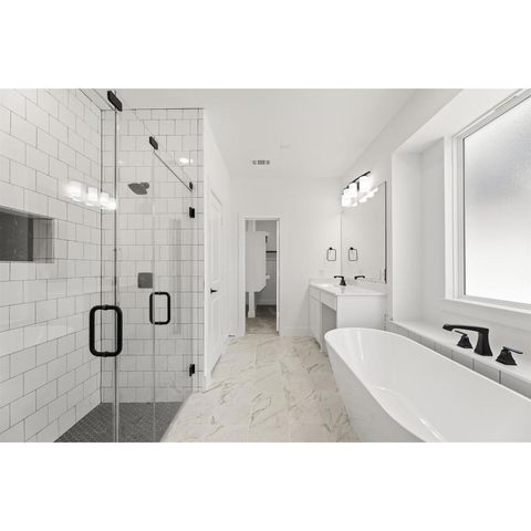 312 Lovett Lane, Burleson, TX 76028