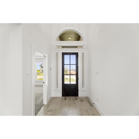 312 Lovett Lane, Burleson, TX 76028