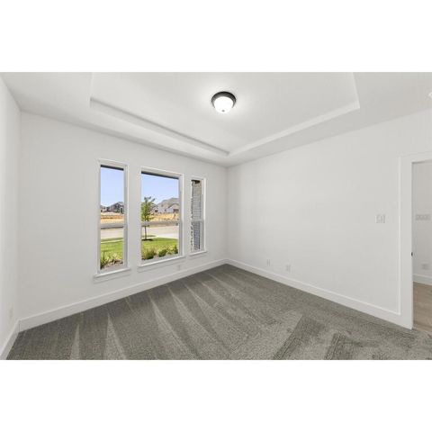 312 Lovett Lane, Burleson, TX 76028