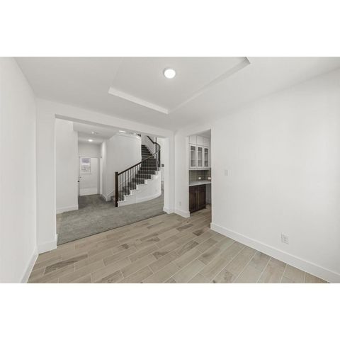 312 Lovett Lane, Burleson, TX 76028