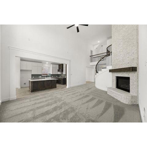 312 Lovett Lane, Burleson, TX 76028