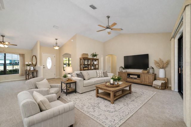 10381 SW 48TH AVENUE, Ocala, FL 34476