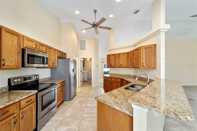 10381 SW 48TH AVENUE, Ocala, FL 34476