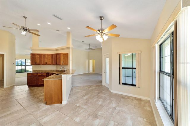 10381 SW 48TH AVENUE, Ocala, FL 34476