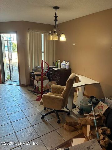 743 TREKKER Street, Jacksonville, FL 32216