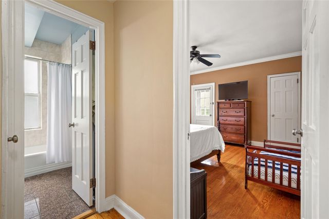 30 Clinton Place 2F, New Rochelle, NY 10801