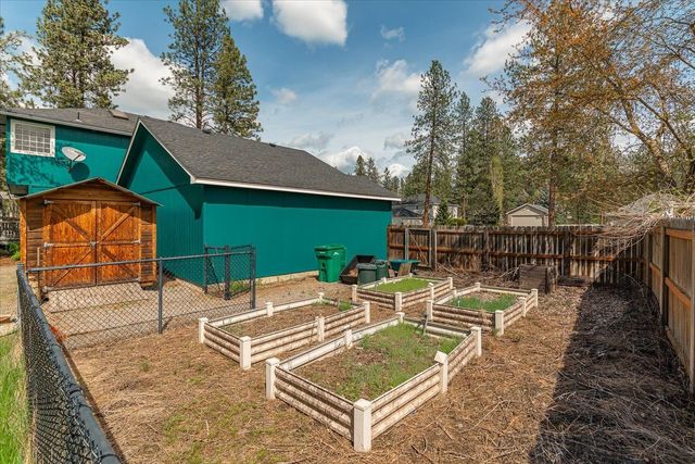 17925 N Kimberly Rd, Colbert, WA 99005