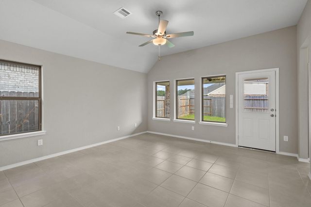 306 Violet Crown Lane, New Caney, TX 77357